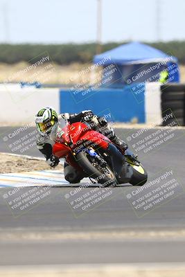 media/Jul-19-2025-TrackDaz (Sat) [[ff1509a44a]]/A Group/12pm (Turn 1)/
